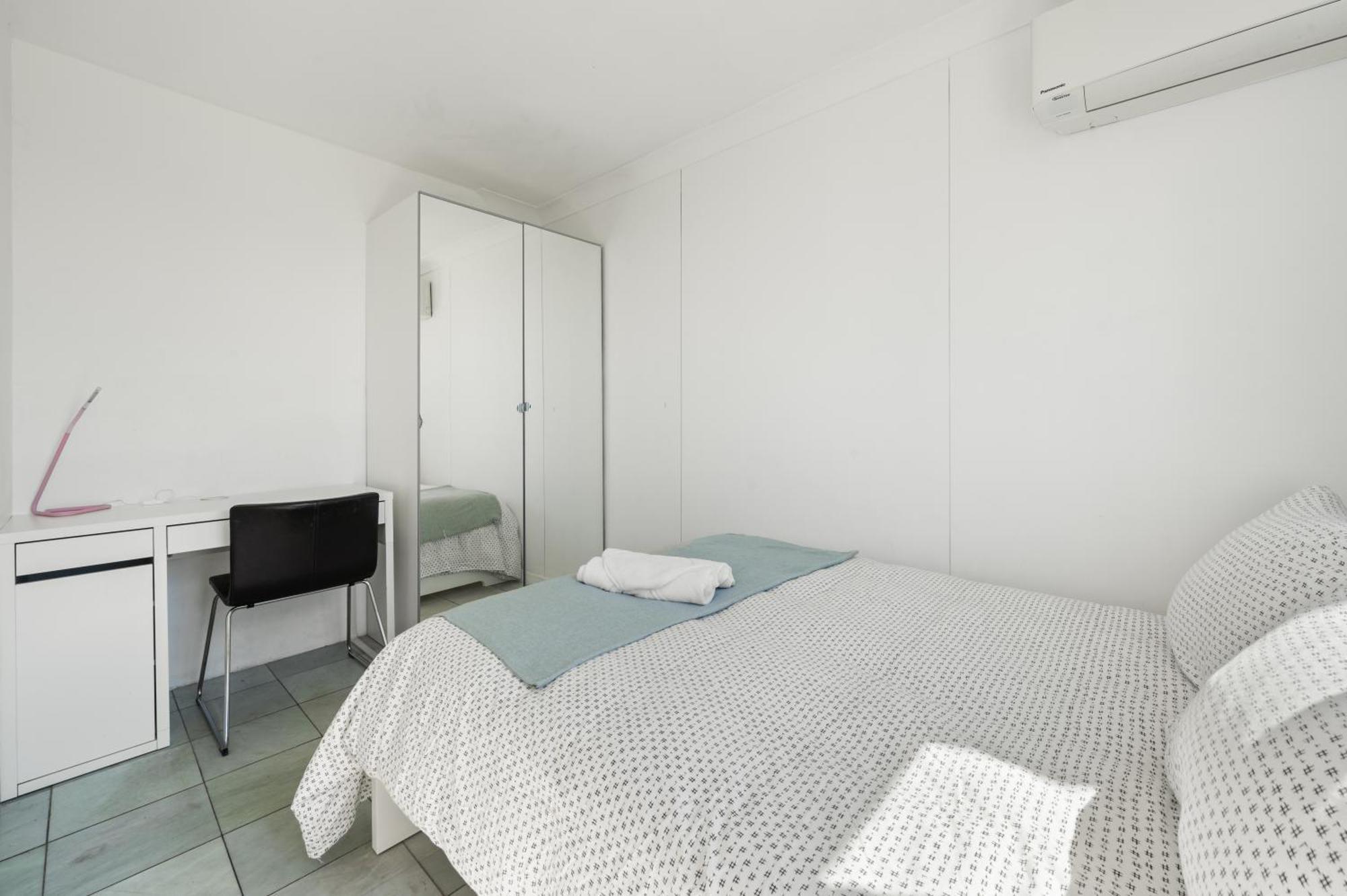 Dana-Private Room In A Shared Duplex Apartment -1 كنبرا المظهر الخارجي الصورة